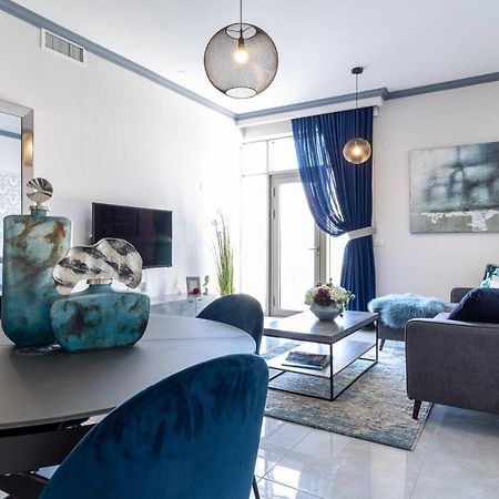 The Haneviim Court - Isrentals Yerusalem Bagian luar foto
