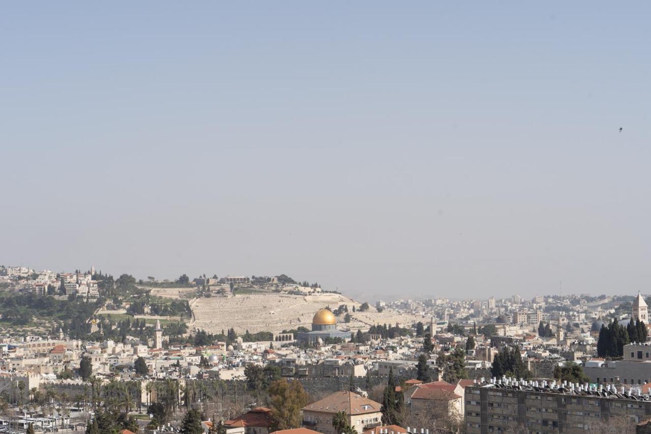 The Haneviim Court - Isrentals Yerusalem Bagian luar foto