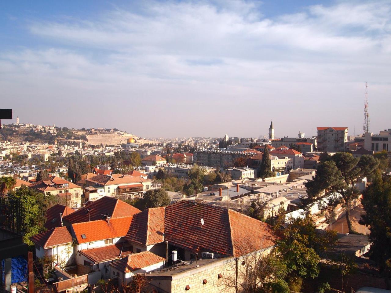 The Haneviim Court - Isrentals Yerusalem Bagian luar foto
