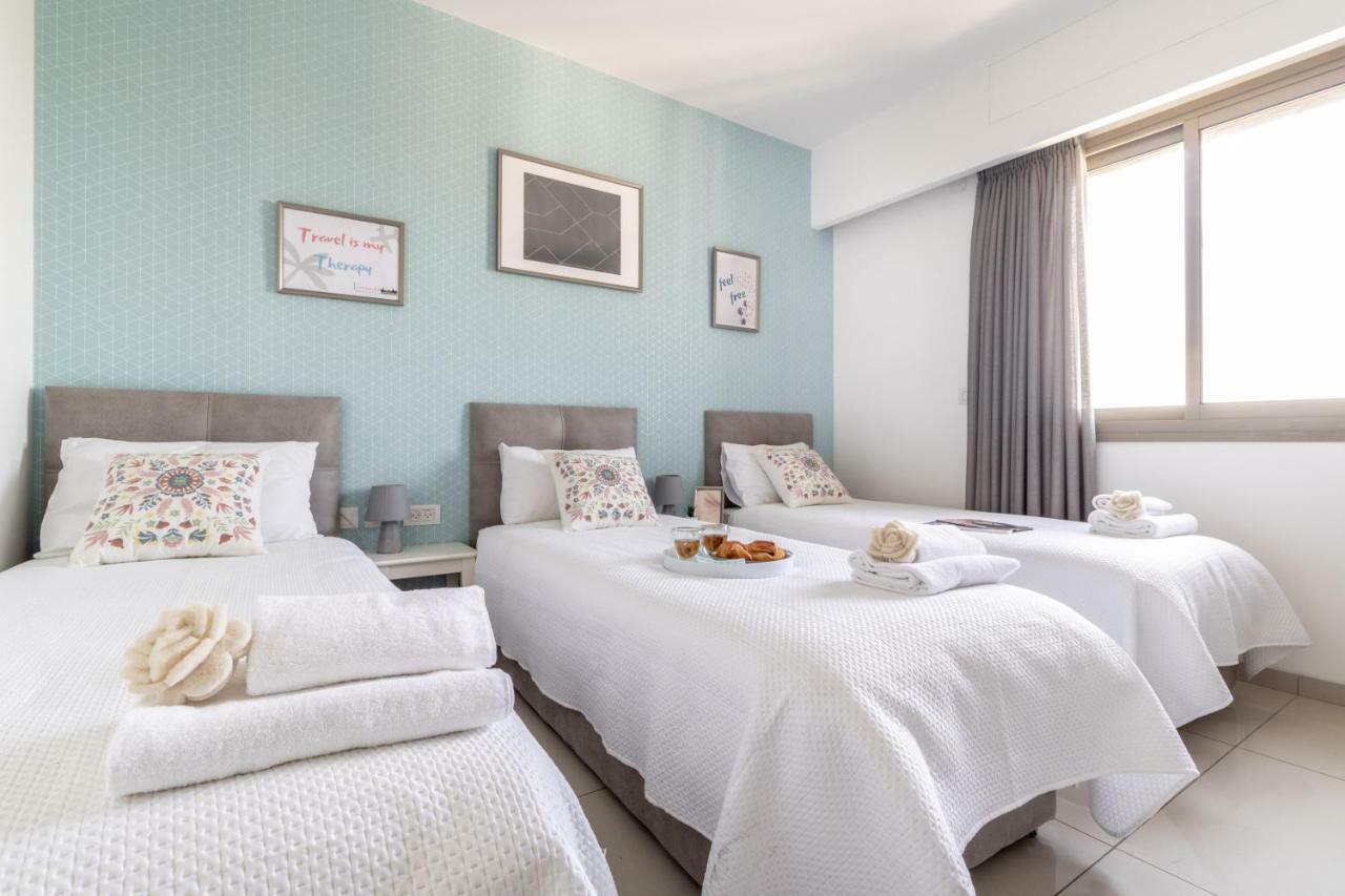 The Haneviim Court - Isrentals Yerusalem Bagian luar foto