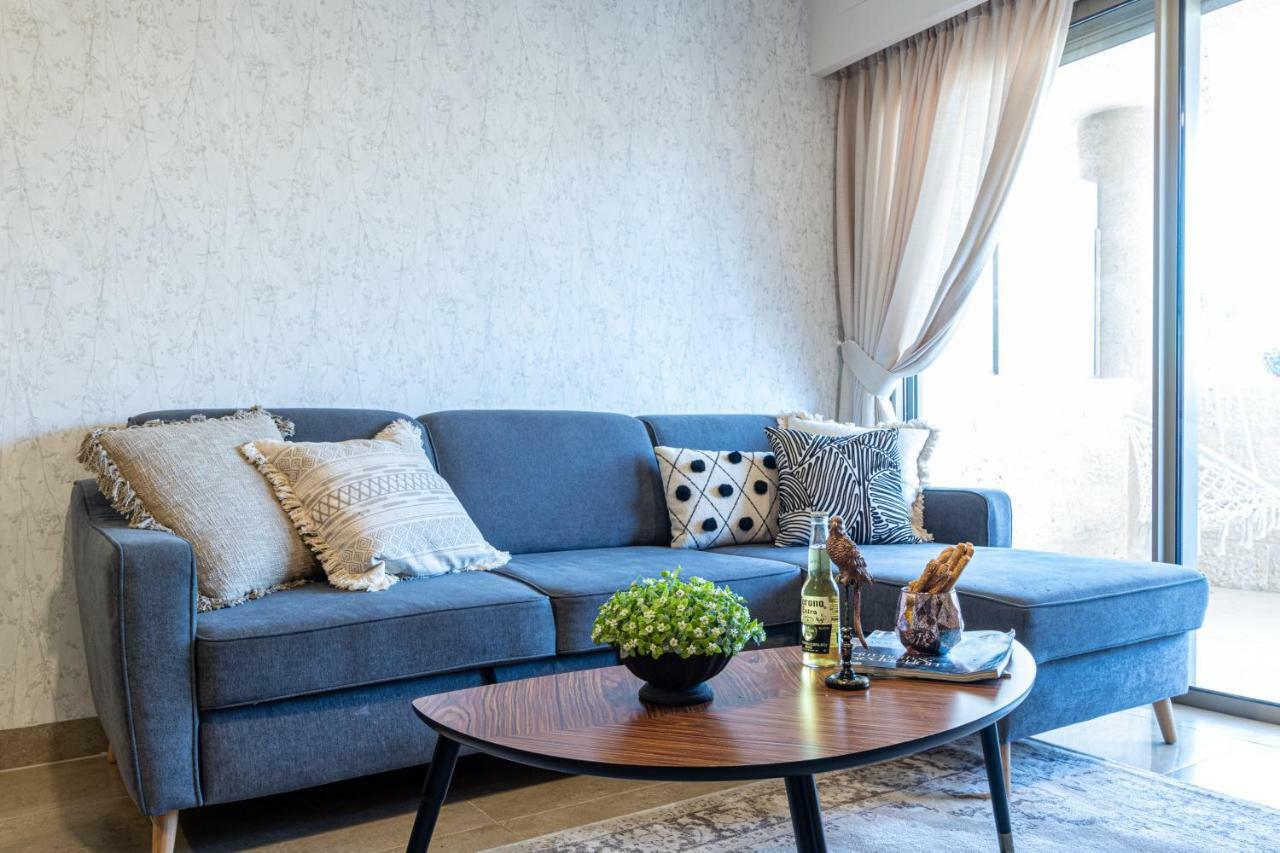 The Haneviim Court - Isrentals Yerusalem Bagian luar foto
