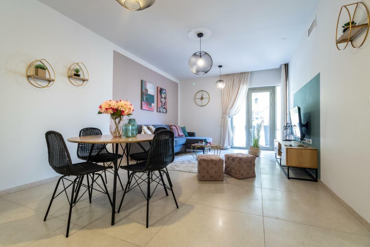 The Haneviim Court - Isrentals Yerusalem Bagian luar foto