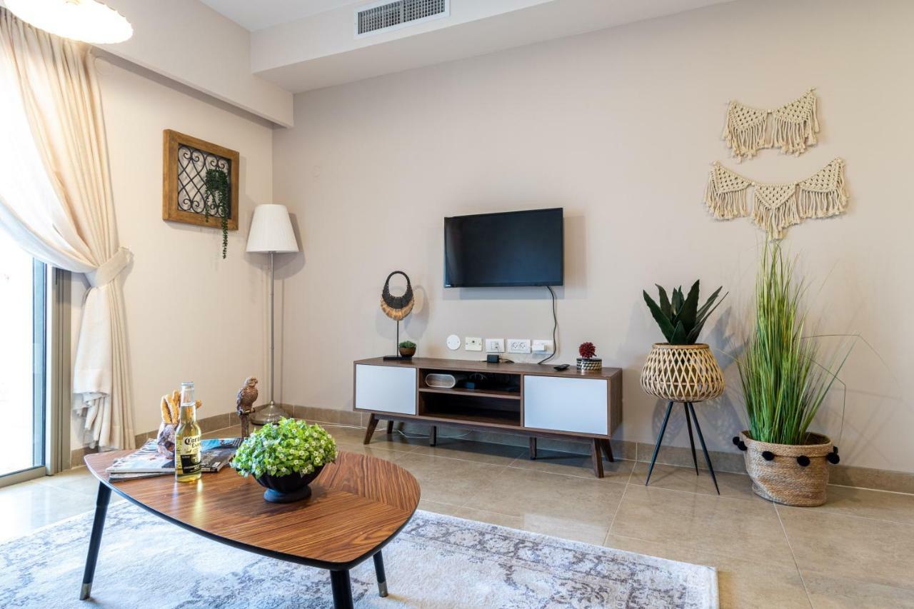 The Haneviim Court - Isrentals Yerusalem Bagian luar foto